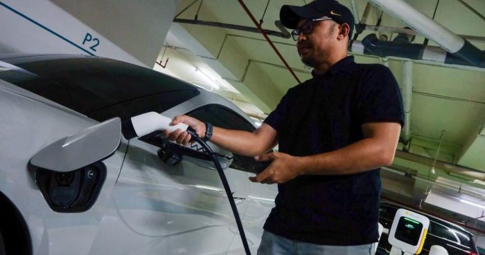 Industri Otomotif Tumbuh Berkat Insentif Kendaraan Listrik