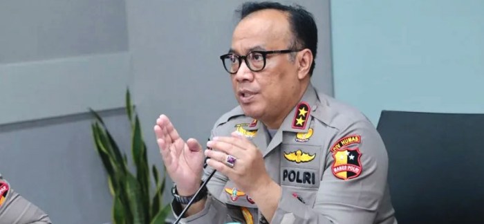 Dokter Forensik Siap Sampaikan Hasil Autopsi Ulang Brigadir J - Harian ... Dokter Ini Lapor Balik Usai Diperkarakan Polisi