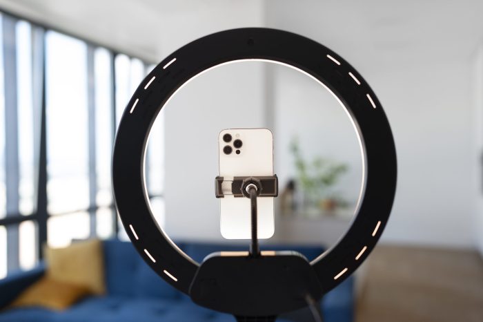 Trik Pakai Gadget untuk Bikin Reel TikTok Sekali Tap